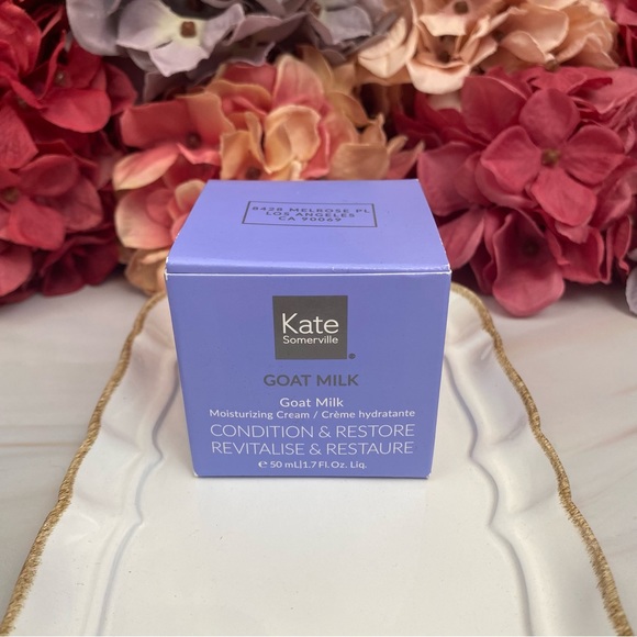 Kate Somerville Goat Milk Moisturizing Cream - Picture 3 of 9